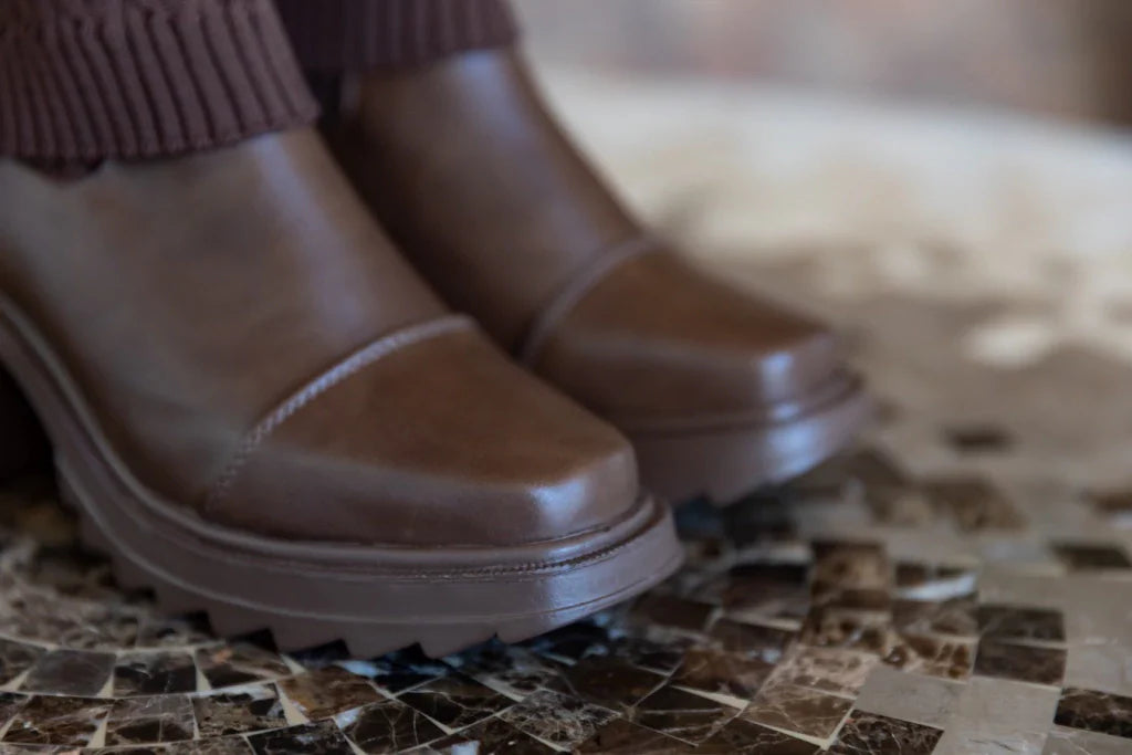 Bota Versatile Essence - 3 em 1